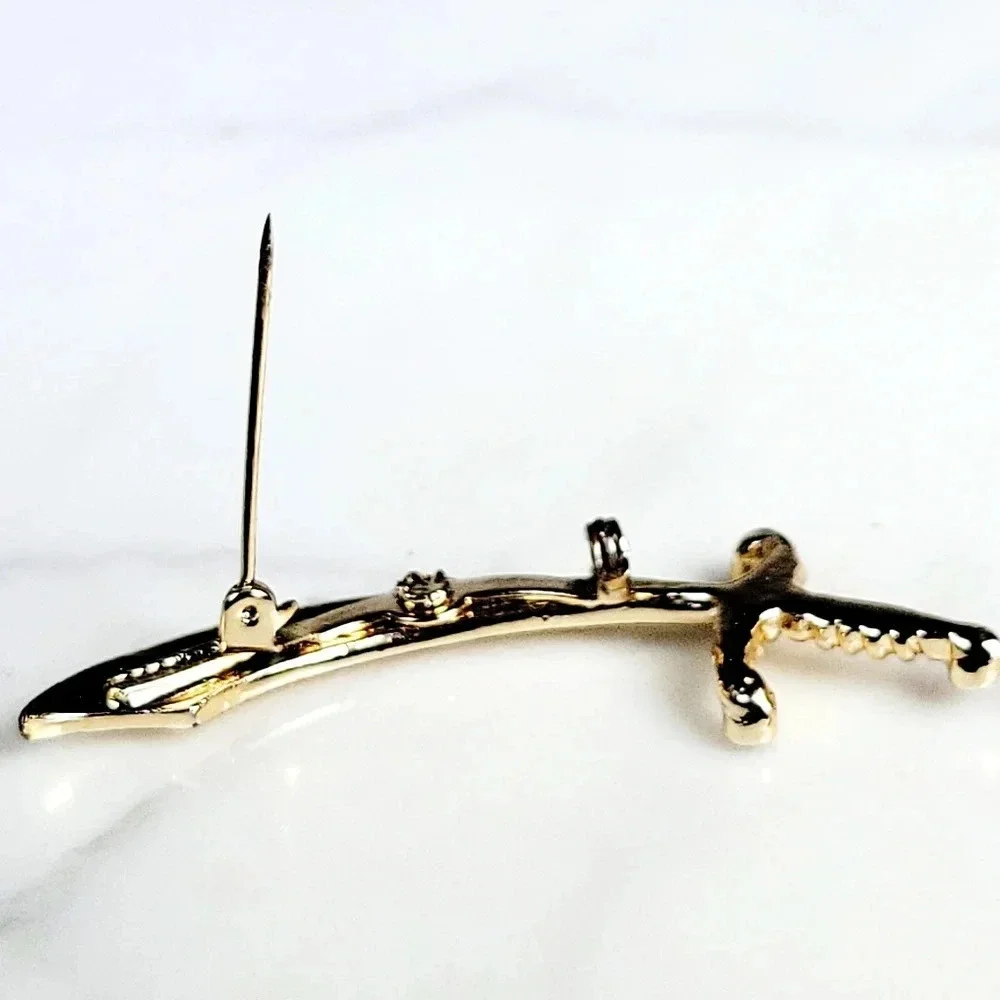 Vintage Gerry's Sword Brooch Pin Signed Rhinesone Cutlas Handle Goldtone…